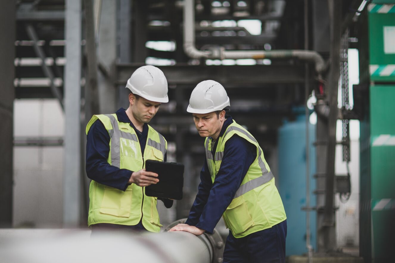 Using tech and AI-empowered workflows is nothing new to young construction workers. 